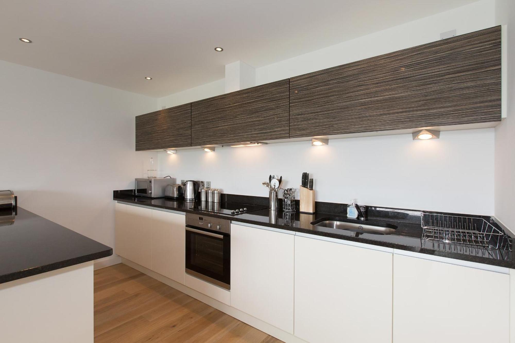 Fistral View - 3 Cribbar Apartment นิวคีย์ ภายนอก รูปภาพ